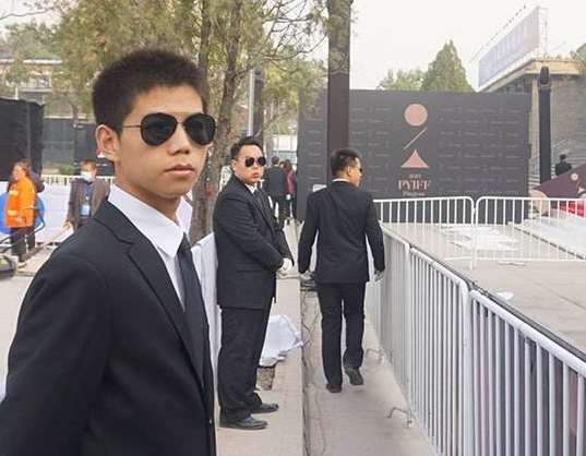 安保服務(wù)為社會治安護(hù)航 安保服務(wù)為社會治安護(hù)航